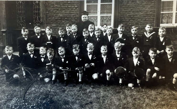 Kommunionkinder 42/43